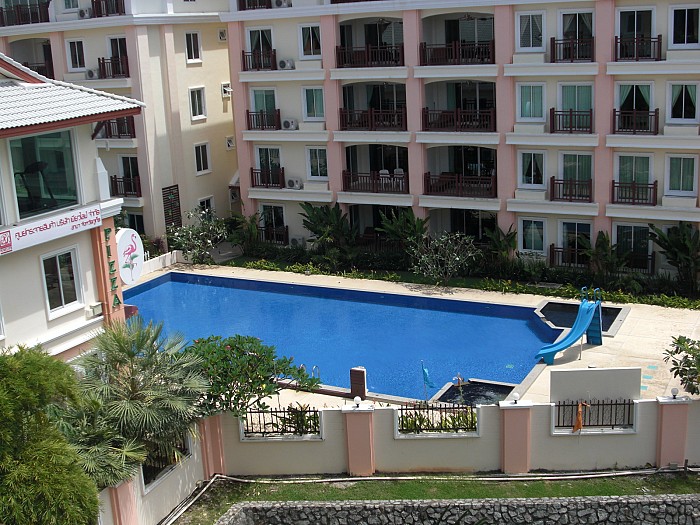 2 bedroom apartment within the Palm Breeze development in Nai Harn village Phuket