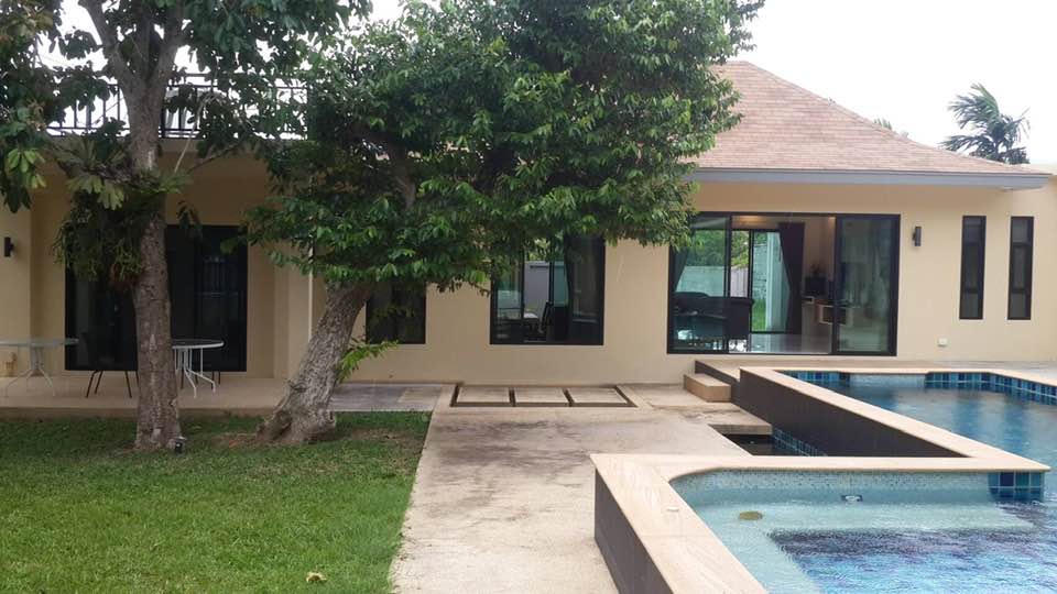 Large 4 bedroom villa in Rawai Phuket