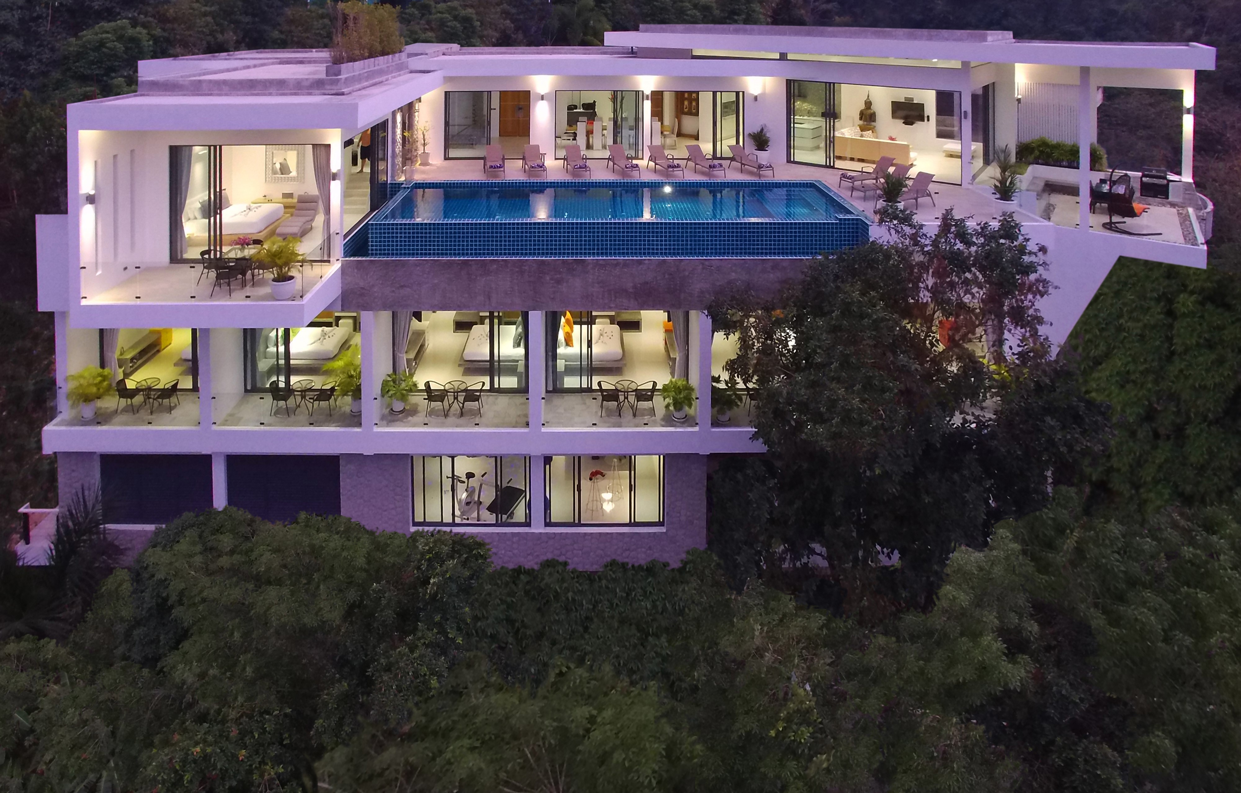 SERENITY Villa an 9 bedroom house in Bangtao Phuket Thailand