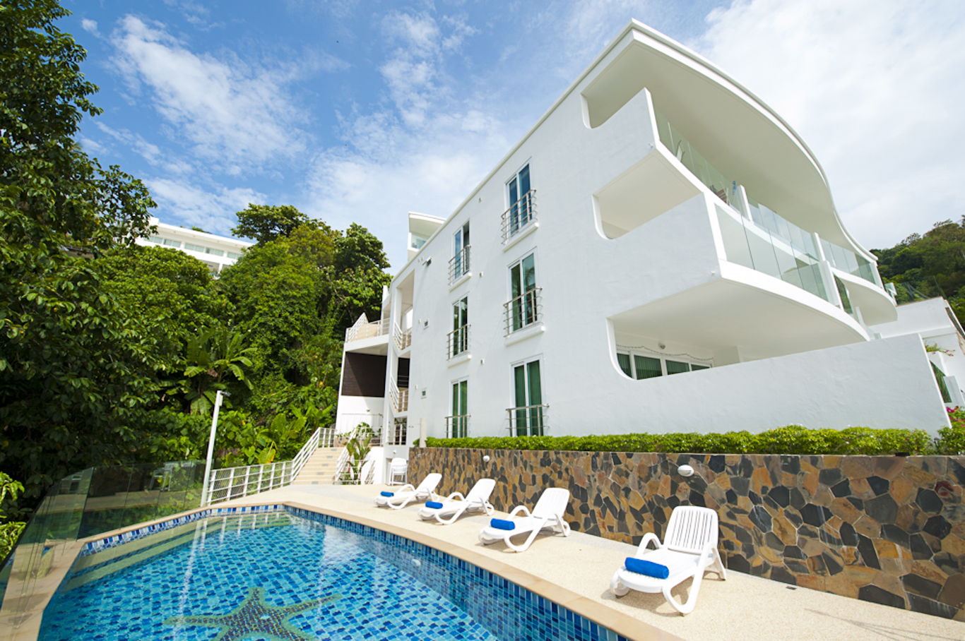 SEA VIEW TWO BED FREEHOLD Villa in Phuket