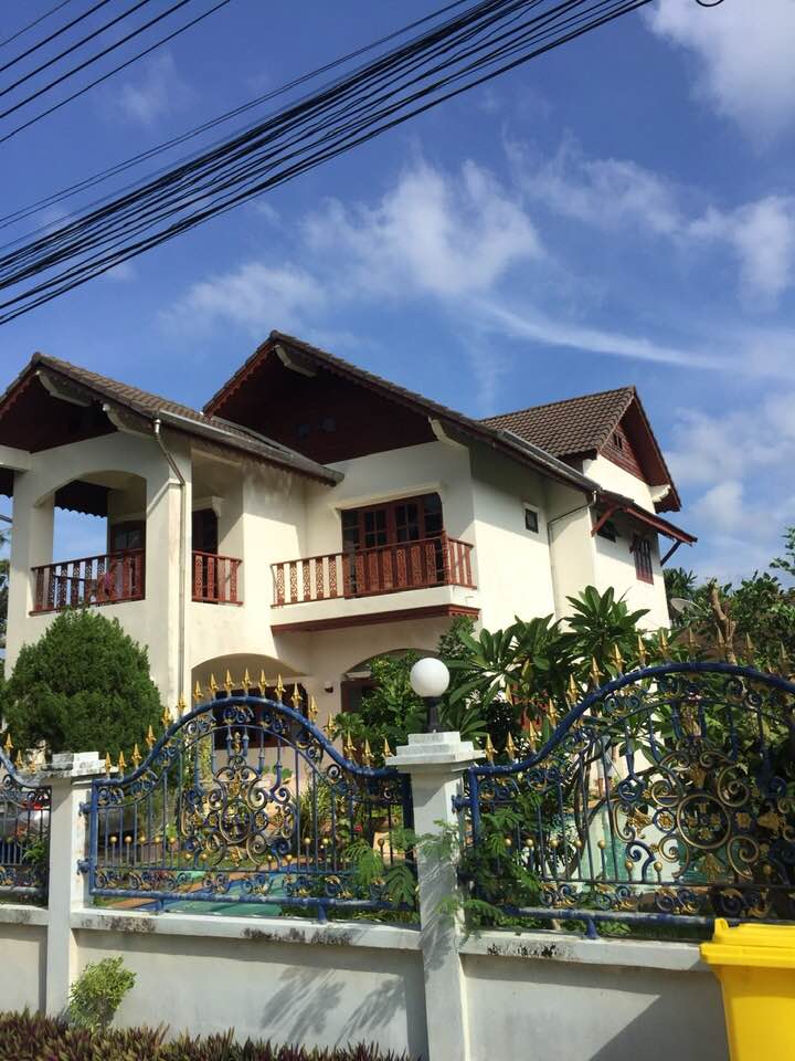 Large 5 Bedroom villa in Rawai Thailand