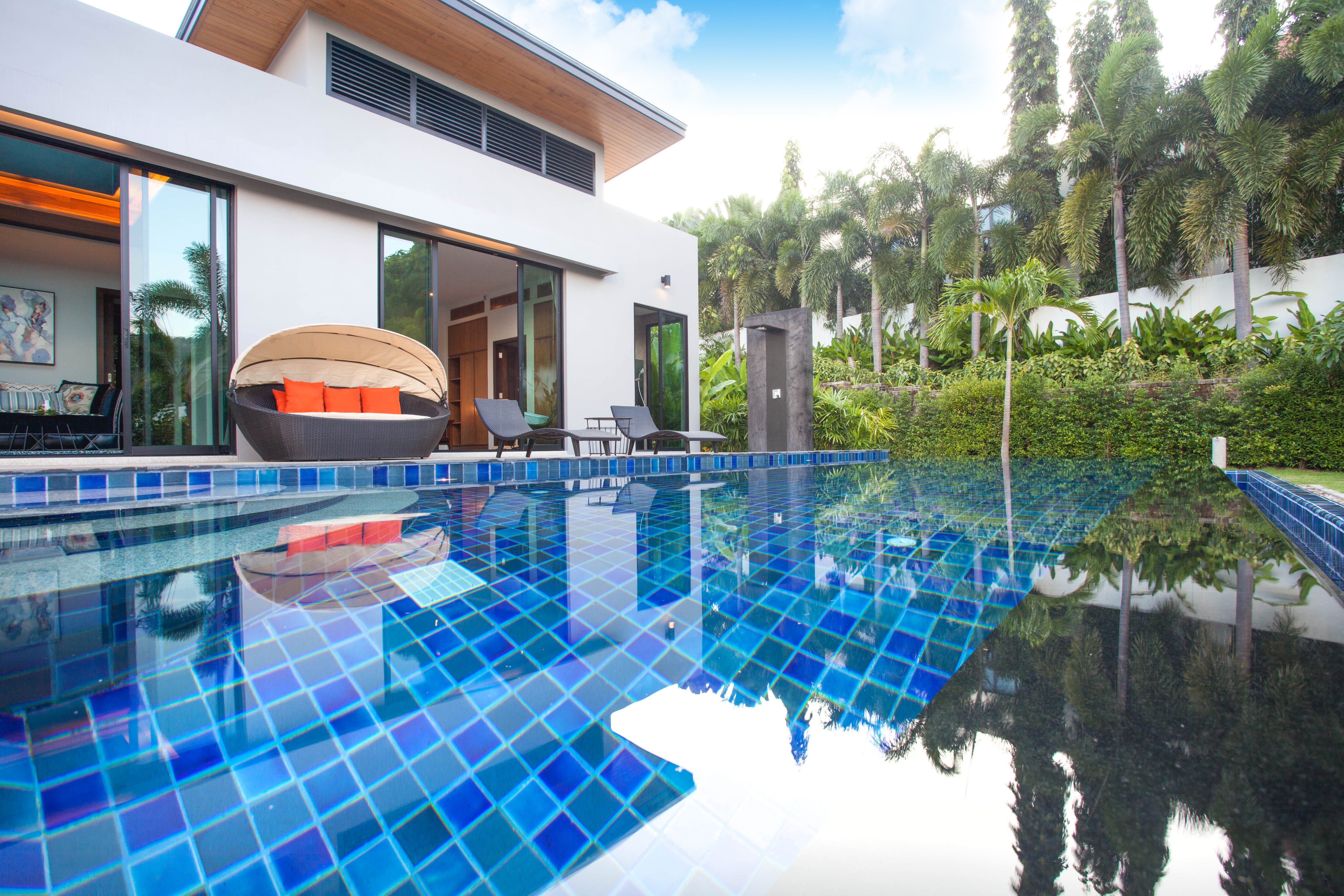 Baan Bua Villa Private in Nai Harn Phuket