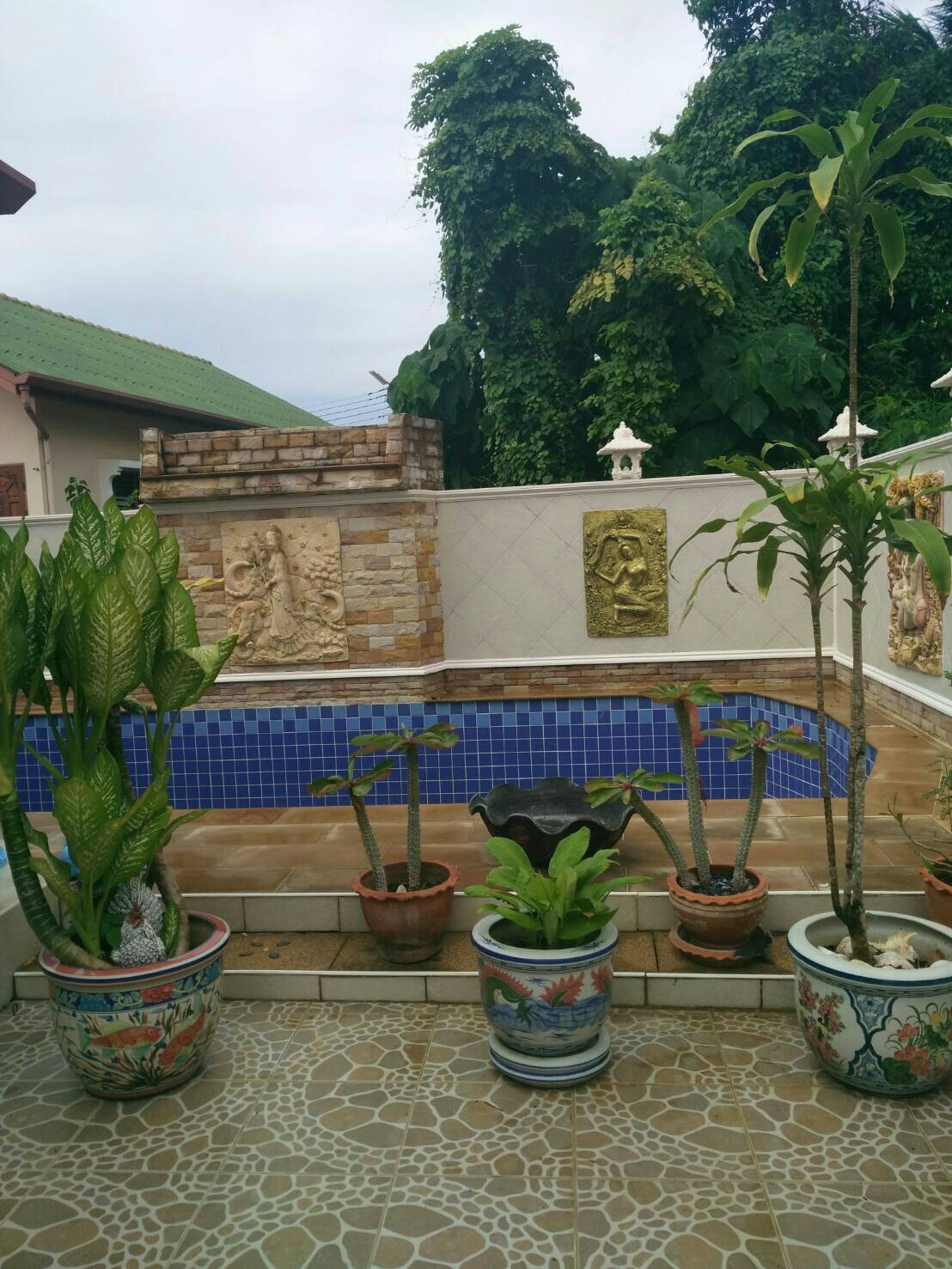 Nice small house 150 SQM with pool in Rawai Phuket