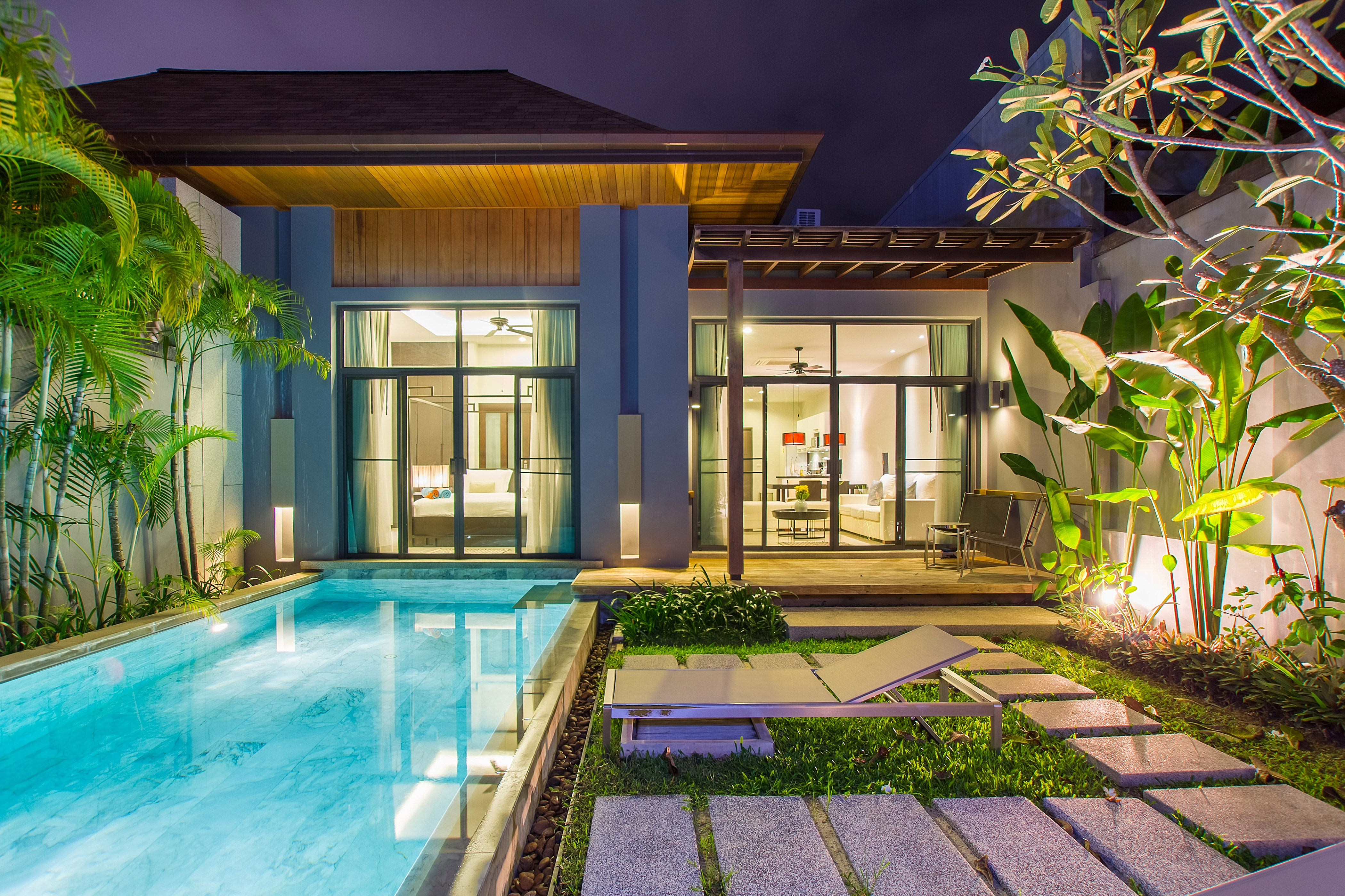 160 sqm villa in Bangtao Phuket Thailand