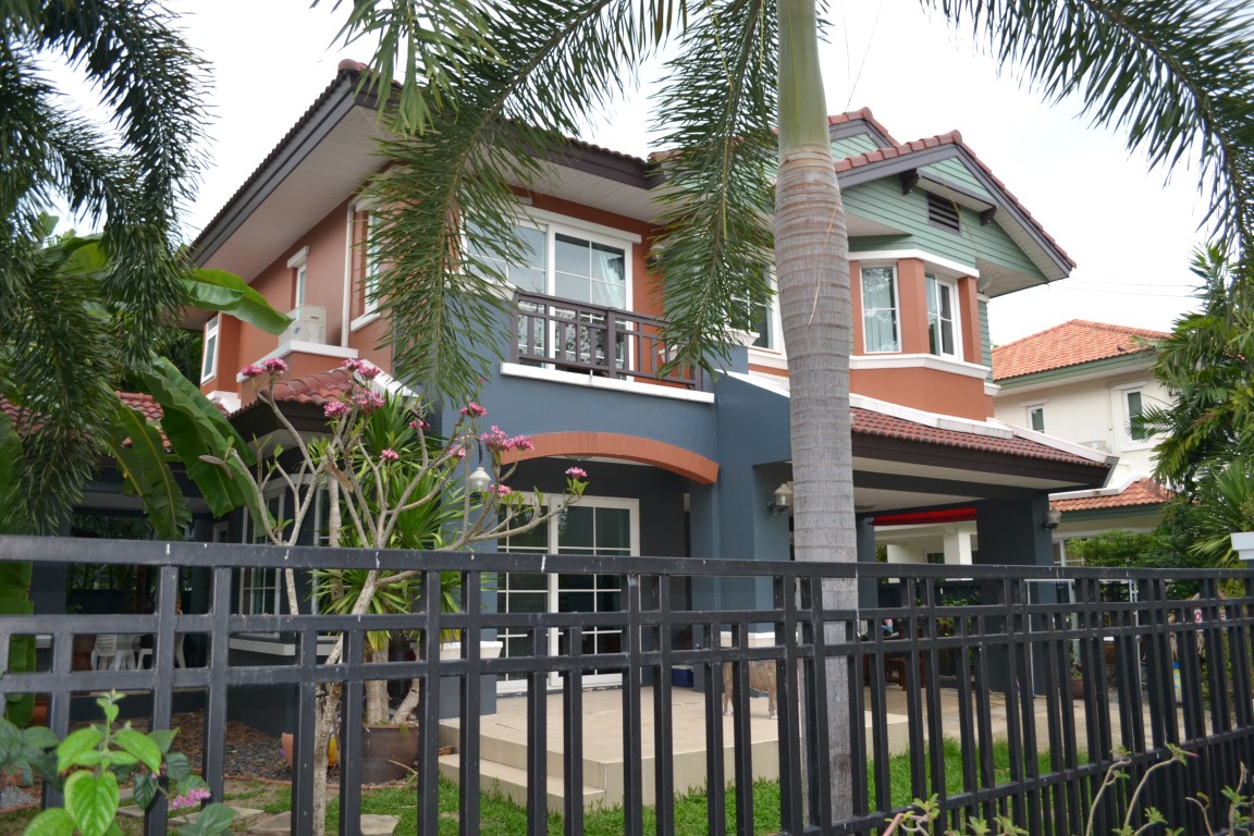 House in Chalong Land & House Park in Phuket