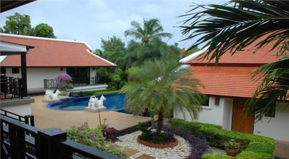 Two lounges pool villa in Nai Harn Phuket