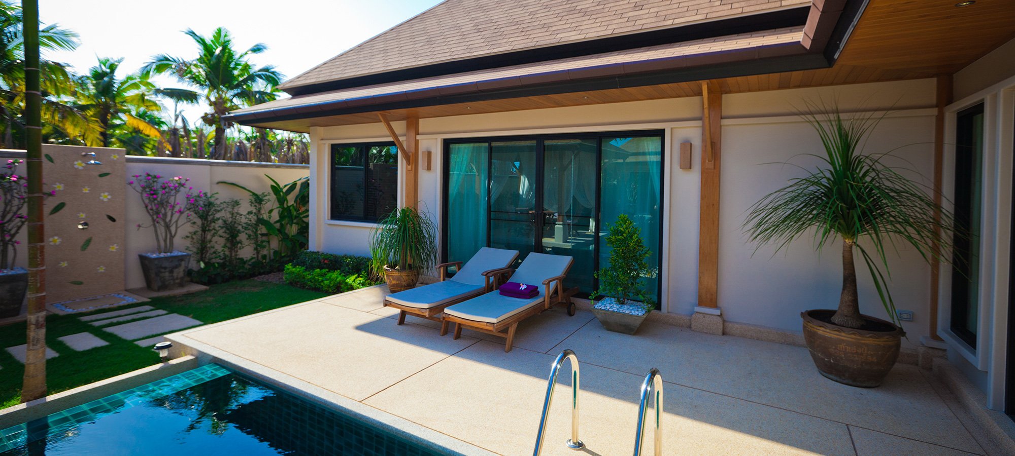 The Lilly Residence 3 bedroom pool villas in Rawai Phuket