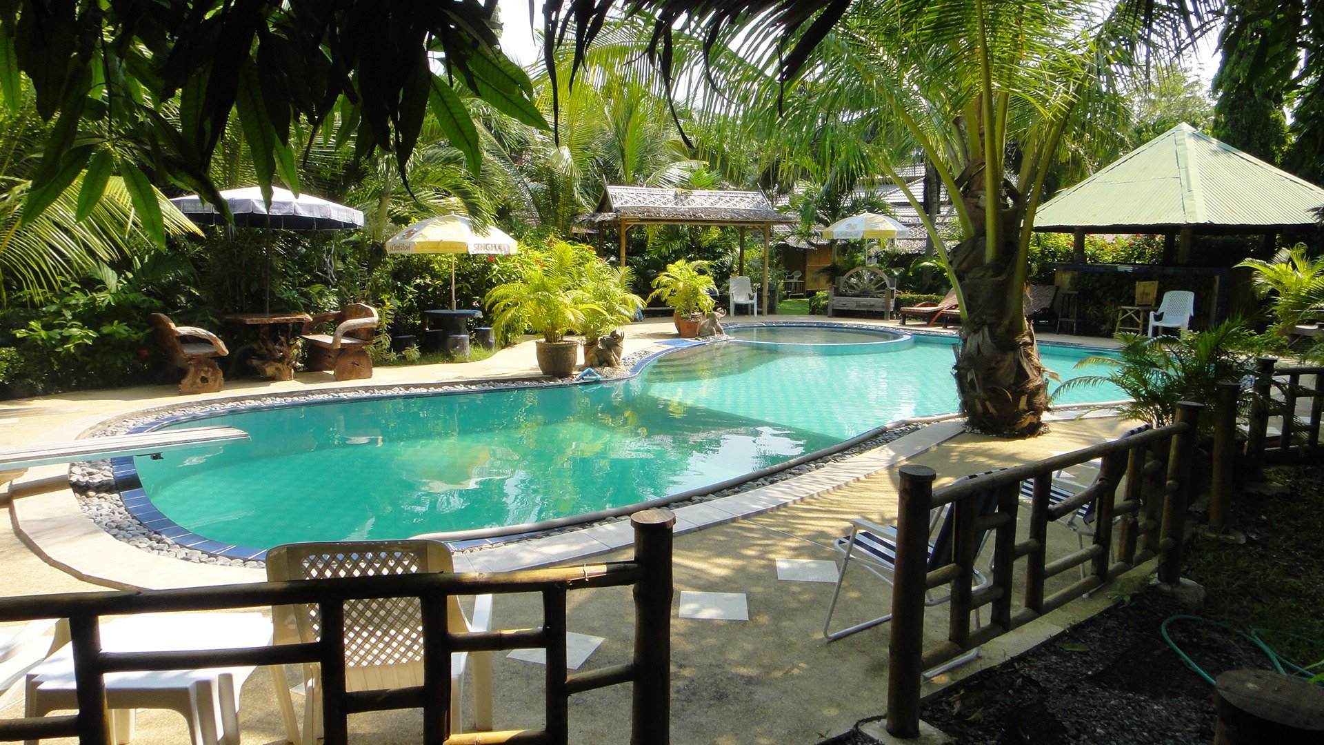 Villa with 9 bed and bathrooms in Rawai Phuket