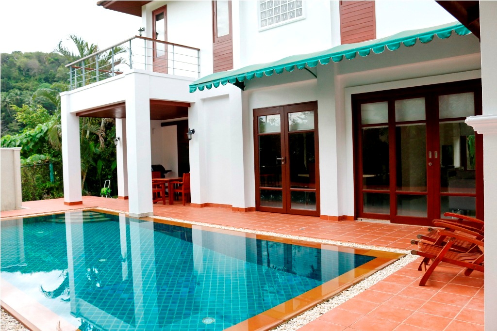 3 Bedroom 2-storey Villa located between Bang Tao Beach and Surin Beach Phuket