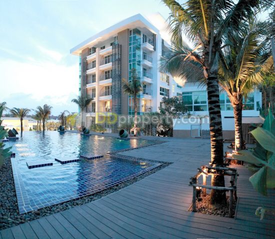 Royal Condo with errace garden view in wichit Phuket