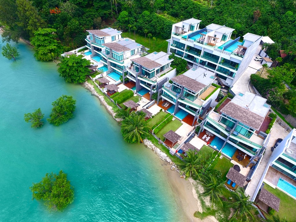 Stunning rental Villas in Rawai Phuket Thailand