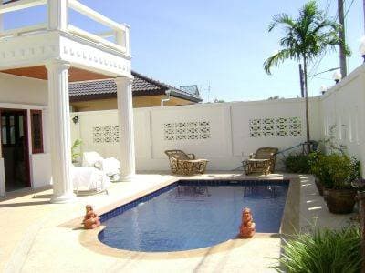 Big Villa valuable Price 4 bed and 4 bathrooms in Phuket