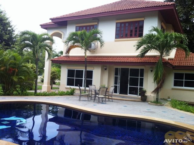 Villa 4 bedrooms, 3 toilets, fully furnished, swimming pool 5x10 in Rawai Phuket