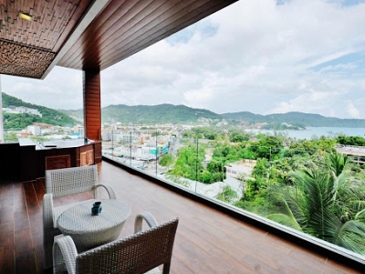 Bargain 2 Bedroom Suite Sea View Condo in Kata Phuket