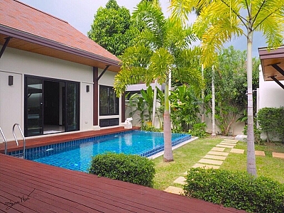 Kokyang Balinese style Private ensuite Pool Villa Rawai Phuket