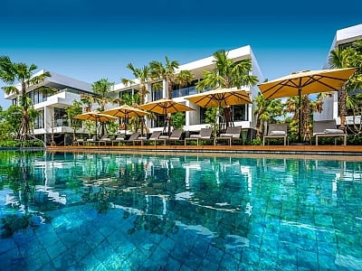 Beautiful resort style pool access villa in Rawai Phuket