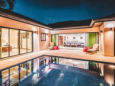 Attractive one bed room villa in Naiharn Phuket