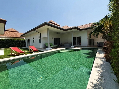 Mali Residence | Stylish 4-Bedroom Pool Villa for Sale