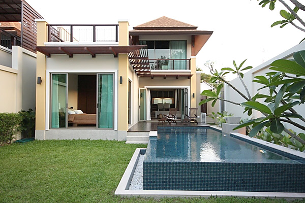 Luxury Pool Villa - on residential area in the heart of Phuket