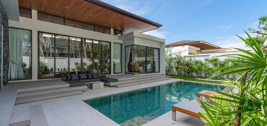 Botanica Luxury Krabi | Modern Loft Pool Villas with 3 and 4 Bedrooms in Secure Estate in Ao Nang