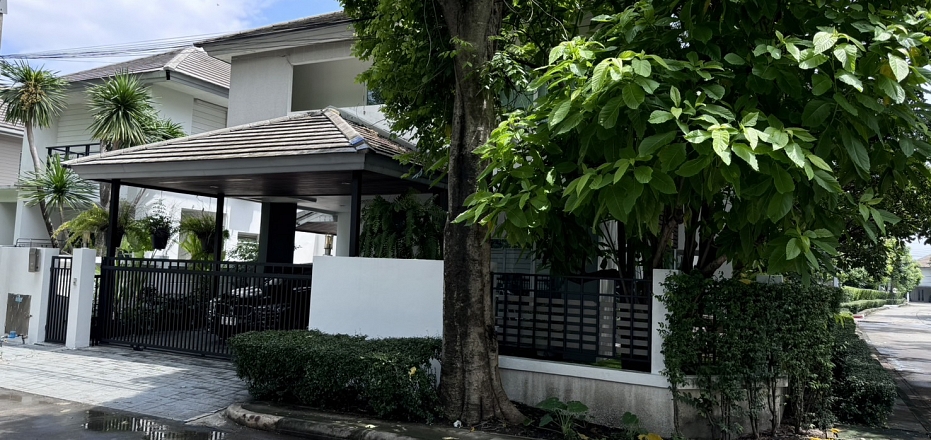 Areeya Metro Kaset-Nawamin IModern Style 3 Bed 3 Bath Detached House